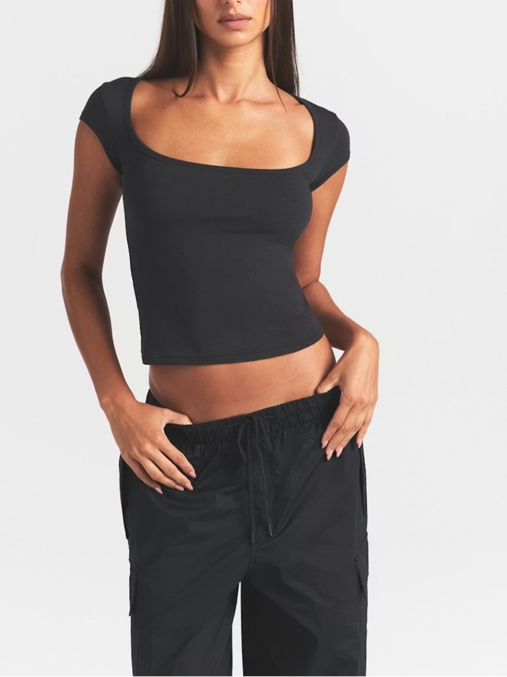 NWT SKIMS Cotton jersey scoop neck T-shirt tee top new black soot short sleeve